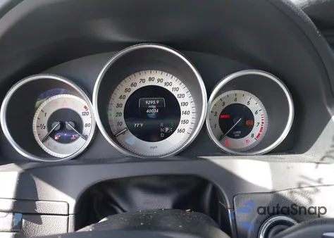 2016 Mercedes-Benz E 400 z USA, uszkodzony, nr VIN WDDKK6FFXGF325365